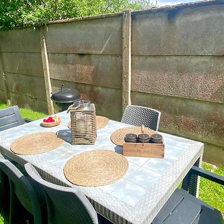Une Ambiance Cosy Avec Jardin Privatif Nassandres エクステリア 写真
